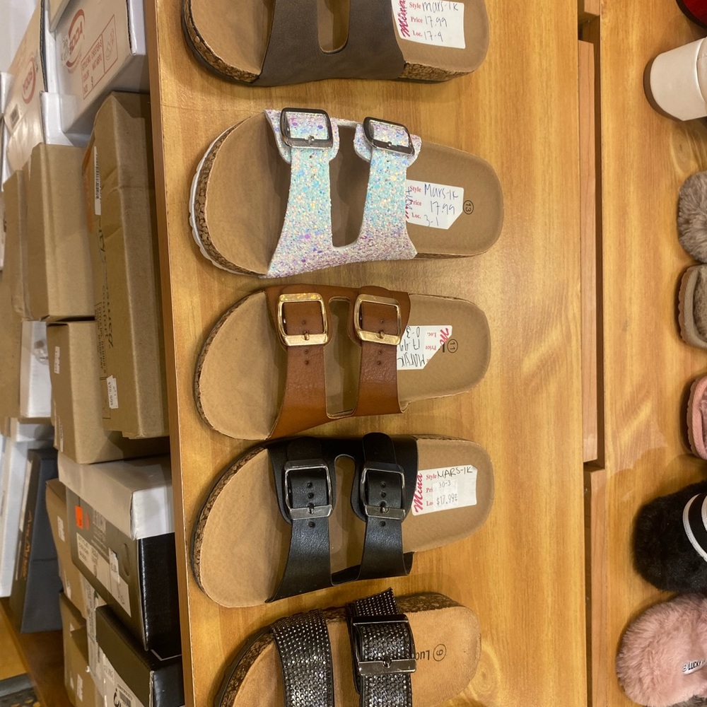 Kids shoes